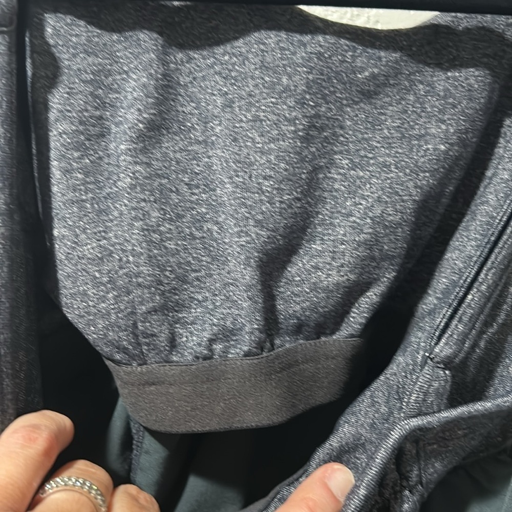 Athleta Bestie Yoga Tank - Picture 6 of 6